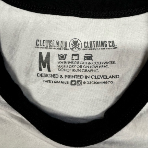 Cleveland Clothing Co Top Womens Medium Ringer Tee YAS CLE Neon Bright Party - Picture 3 of 5